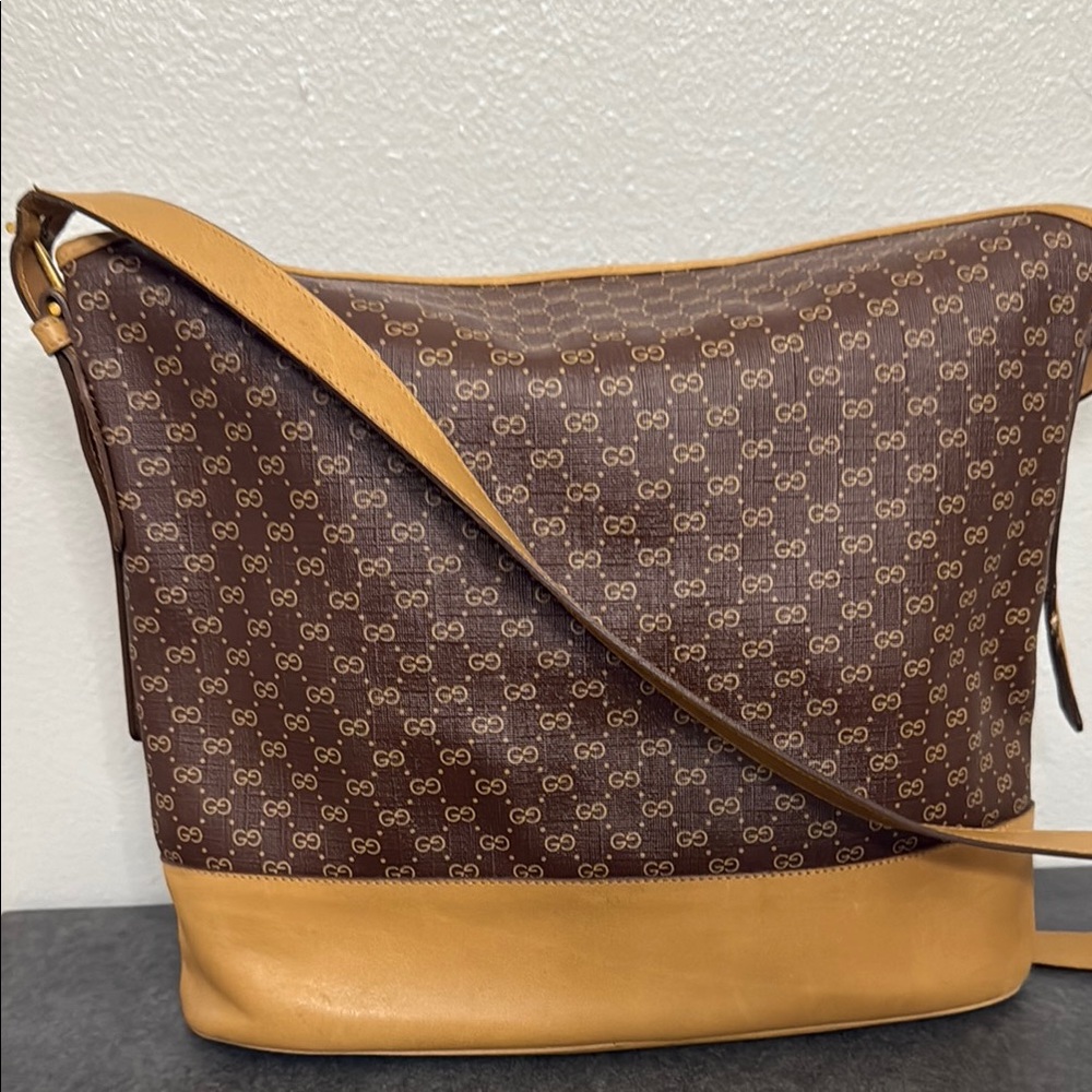 Vintage Gucci Brown and Tan Monogram Shoulder Bag - Picture 2 of 16